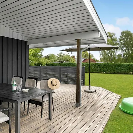 3 Bedroom Stunning In Sydals * Skovmose